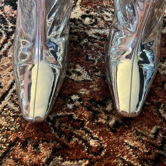 Silver Metallic Point Toe Knee High Heeled Boots - Picture 7 of 8